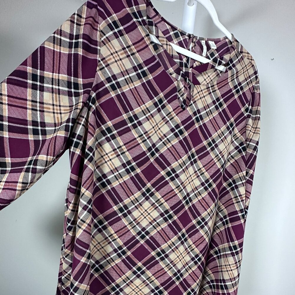 Hi-Lo Plaid Tunic Top